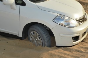 Sand eller sne – et fedt, når det gælder fastkørsel